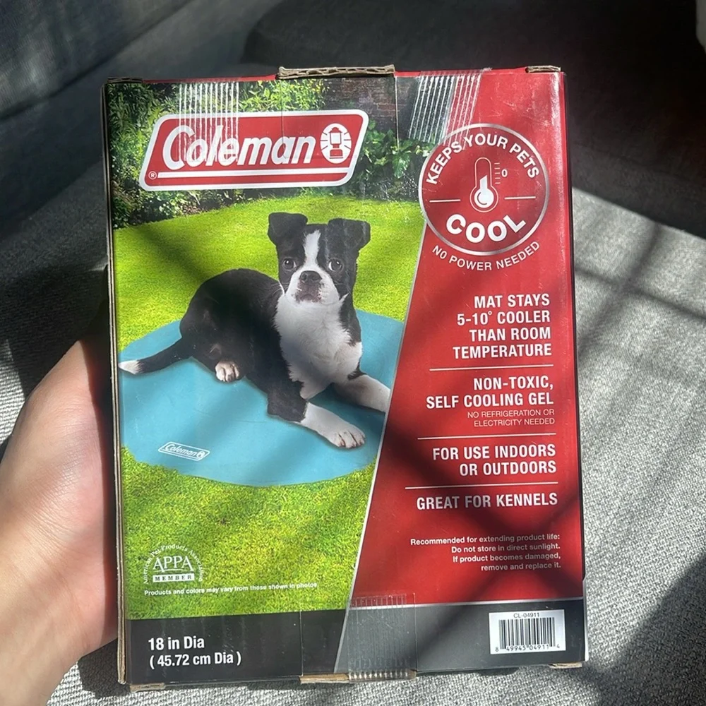 Coleman Round Cooling Mat